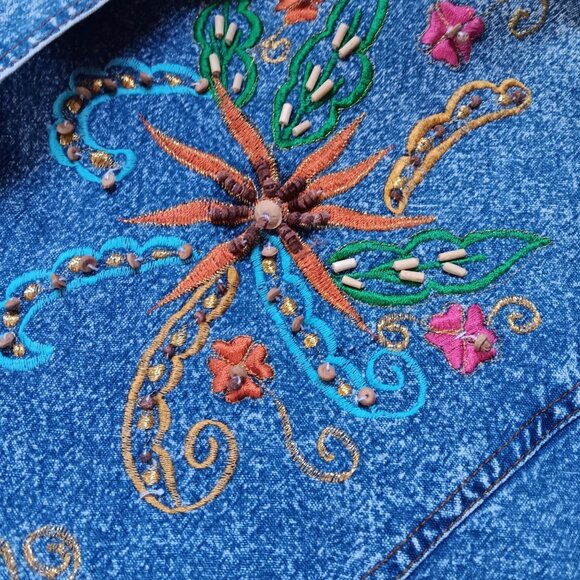 True Vintage Women's Medium Denim Shirt 90's Patty Blue Embroidered Coastal - Picture 3 of 10